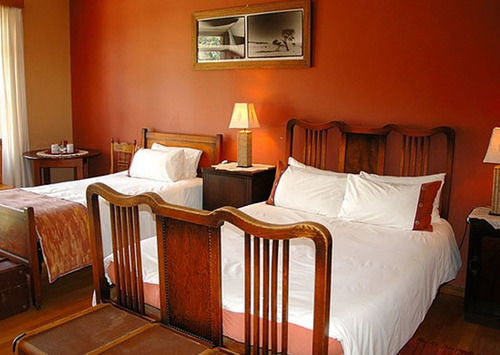 Klein-Aus Vista Desert Horse Inn Exterior photo
